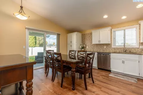 9311 Percheron Dr, Pasco, WA 99301 photo 6