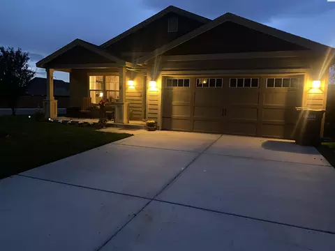 4420 Phoenix Ln, Pasco, WA 99301 photo 3