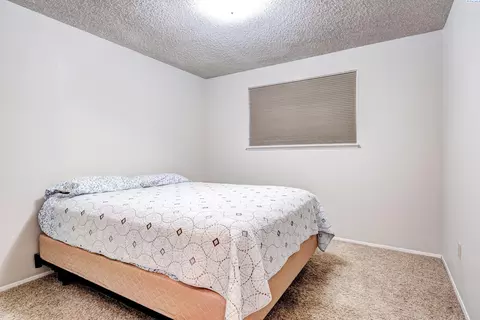 5410 W Richardson Rd, Pasco, WA 99301 photo 5