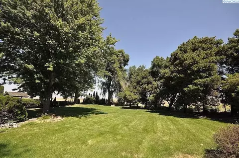 4516 Crescent Rd, Pasco, WA 99301 photo 17