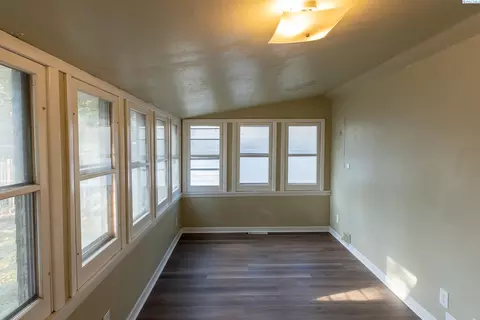 344 NW Webb, Pullman, WA 99163 photo 8