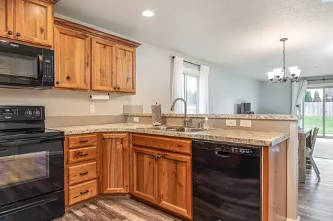 4107 Phoenix Ln, Pasco, WA 99301 photo 6