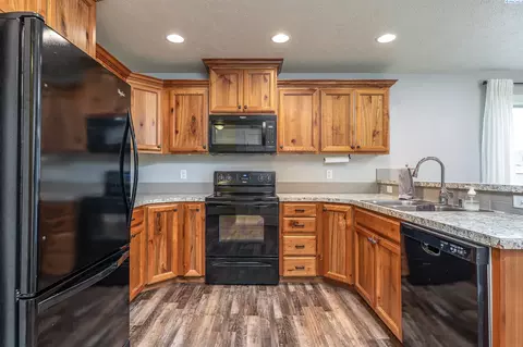 4107 Phoenix Ln, Pasco, WA 99301 photo 4