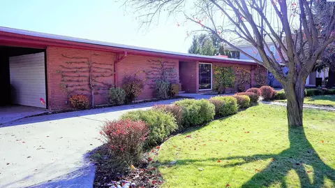 840 SE Se Spg, Pullman, WA 99163 photo 1