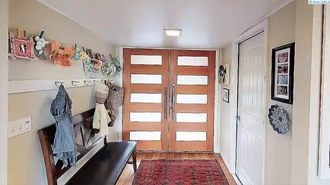 840 SE Se Spg, Pullman, WA 99163 photo 3