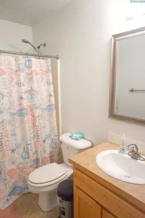 1204 N Beech Ave, Pasco, WA 99301 photo 16