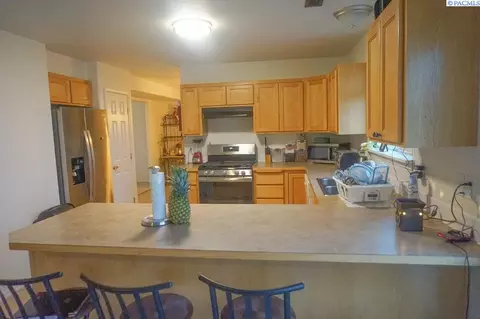 1204 N Beech Ave, Pasco, WA 99301 photo 10