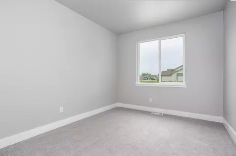 5613 W Ruby St, Pasco, WA 99301 photo 23
