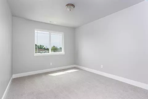 5613 W Ruby St, Pasco, WA 99301 photo 9