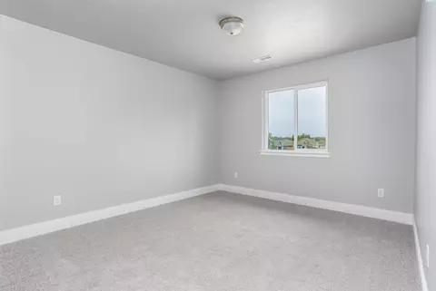 5613 W Ruby St, Pasco, WA 99301 photo 7