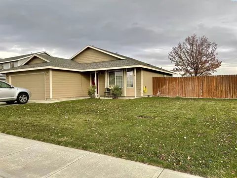 5115 Texada Ln, Pasco, WA 99301 photo 1