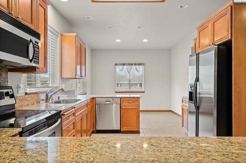3306 Syrah Dr, Pasco, WA 99301 photo 7