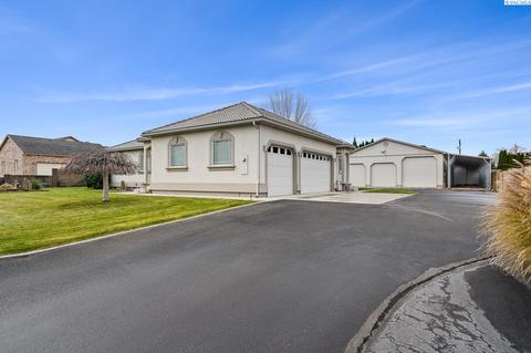 3306 Syrah Dr, Pasco, WA 99301 photo 1