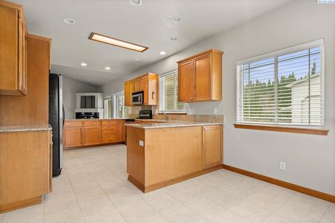 3306 Syrah Dr, Pasco, WA 99301 photo 10