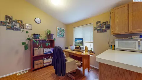 540 Edison St, Connell, WA 99326 photo 20