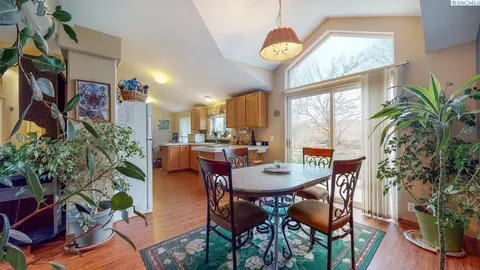 540 Edison St, Connell, WA 99326 photo 10