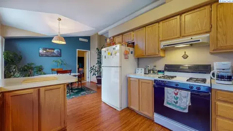 540 Edison St, Connell, WA 99326 photo 7