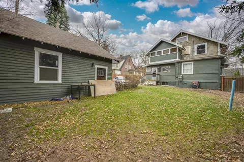 615 NE Maple St, Pullman, WA 99163 photo 2