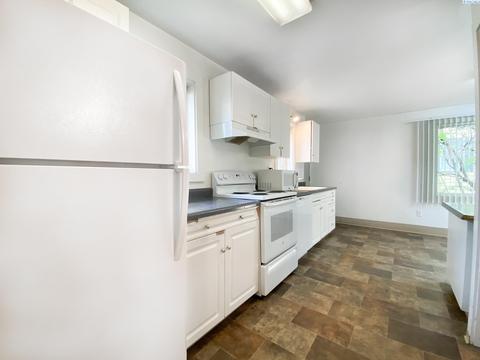 1040 NE D St, Pullman, WA 99163 photo 5