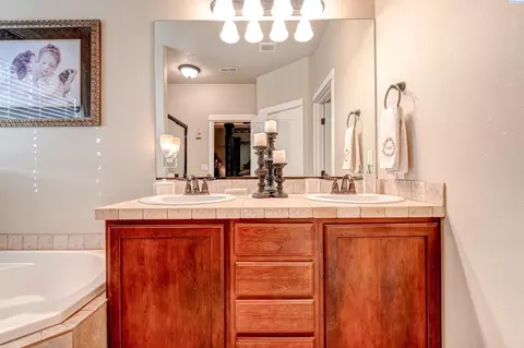 4912 Laredo Dr, Pasco, WA 99301 photo 22