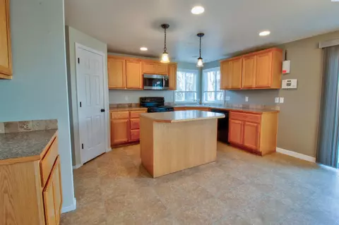 5417 Johnson Dr, Pasco, WA 99301 photo 4