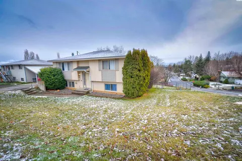 375 NW North, Pullman, WA 99163 photo 1