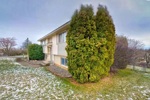 375 NW North, Pullman, WA 99163 photo 3