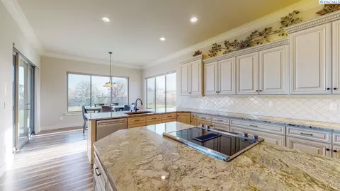 2109 Amy Loop, Pasco, WA 99301 photo 9