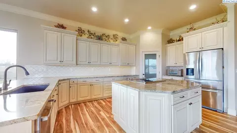 2109 Amy Loop, Pasco, WA 99301 photo 11