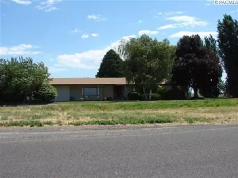 690 Dilling Rd, Connell, WA photo 1