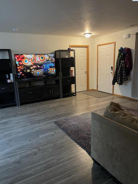 920 N Beech, Pasco, WA 99301 photo 9