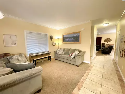909 Christopher Ln, Pasco, WA 99301 photo 2