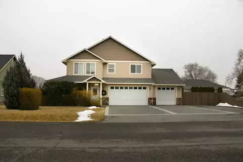 909 Christopher Ln, Pasco, WA 99301 photo 1