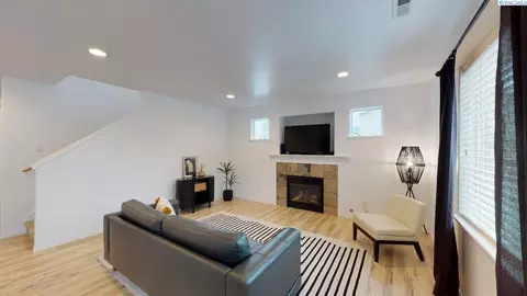1236 SW Big Sky Ct, Pullman, WA 99163 photo 5
