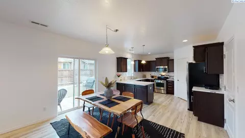 1236 SW Big Sky Ct, Pullman, WA 99163 photo 8