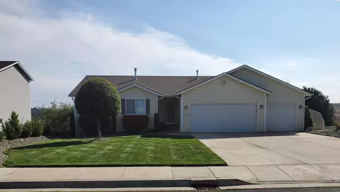 1125 NW Eden Dr, Pullman, WA 99163 photo 1