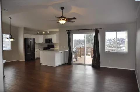 1125 NW Eden Dr, Pullman, WA 99163 photo 2