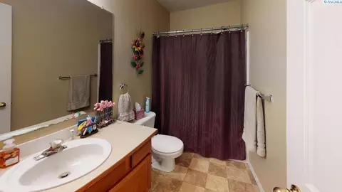 1965 NW Arcadia Dr, Pullman, WA 99163 photo 9