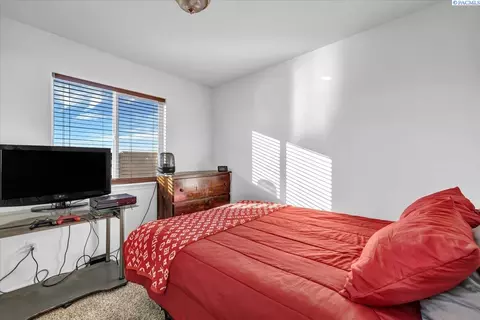 2706 E Helena St, Pasco, WA 99301 photo 24