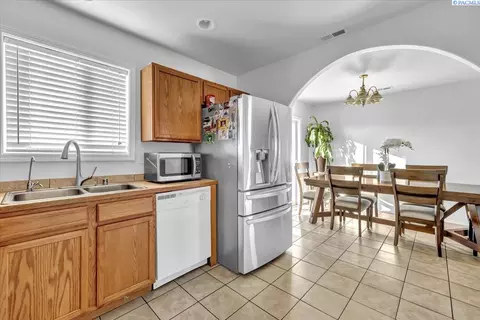 2706 E Helena St, Pasco, WA 99301 photo 16