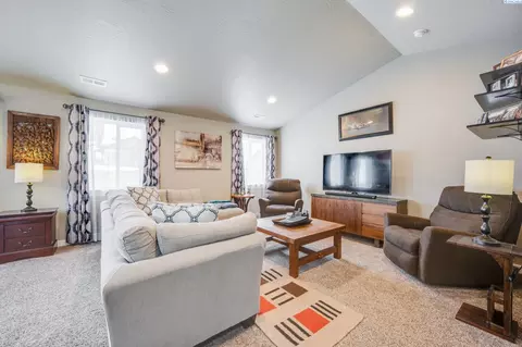 590 SW Wheat Ridge Dr, Pullman, WA 99163 photo 4