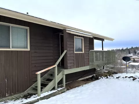 395 NW Irving St, Pullman, WA 99163 photo 2