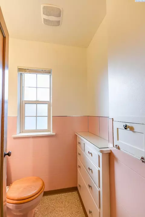 955 NE B St, Pullman, WA 99163 photo 12