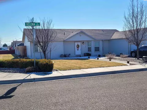 2618 E Helena, Pasco, WA 99301 photo 1