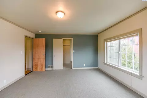 905 NE C St, Pullman, WA 99163 photo 22