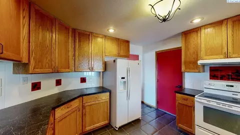 410 SW Crestview #B-2, Pullman, WA 99163 photo 7