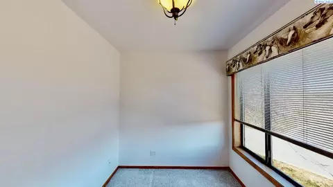 410 SW Crestview #B-2, Pullman, WA 99163 photo 17