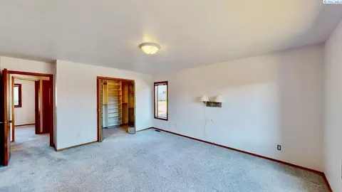 410 SW Crestview #B-2, Pullman, WA 99163 photo 12