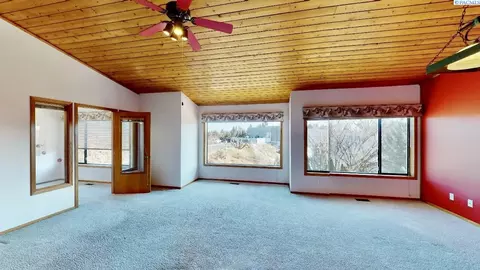 410 SW Crestview #B-2, Pullman, WA 99163 photo 5