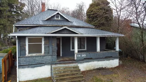 215 SW State St, Pullman, WA 99163 photo 1